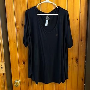Maurices women’s top. Navy blue. Size 2 (plus) NWT